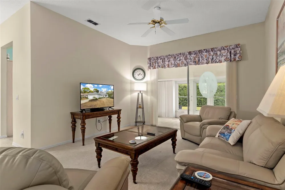 15 W BYRSONIMA LOOP Homosassa, FL 34446