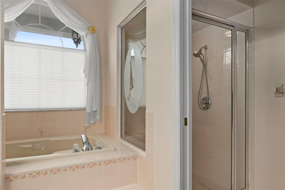 15 W BYRSONIMA LOOP Homosassa, FL 34446