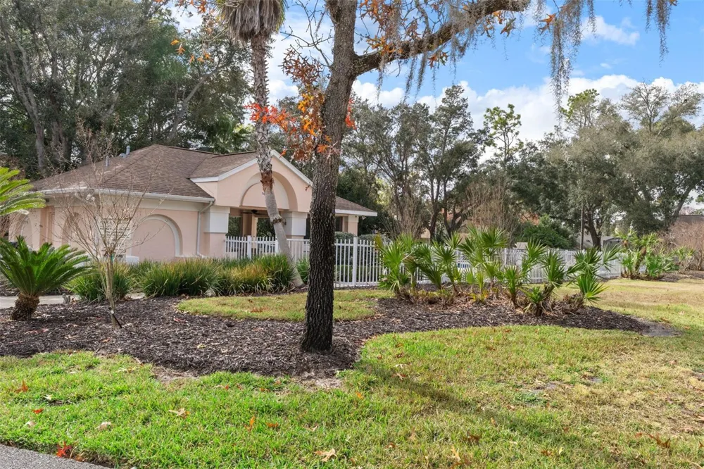 15 W BYRSONIMA LOOP Homosassa, FL 34446