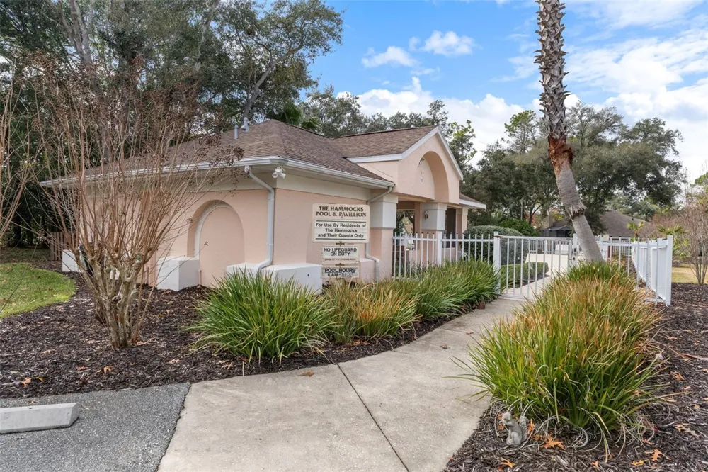 15 W BYRSONIMA LOOP Homosassa, FL 34446