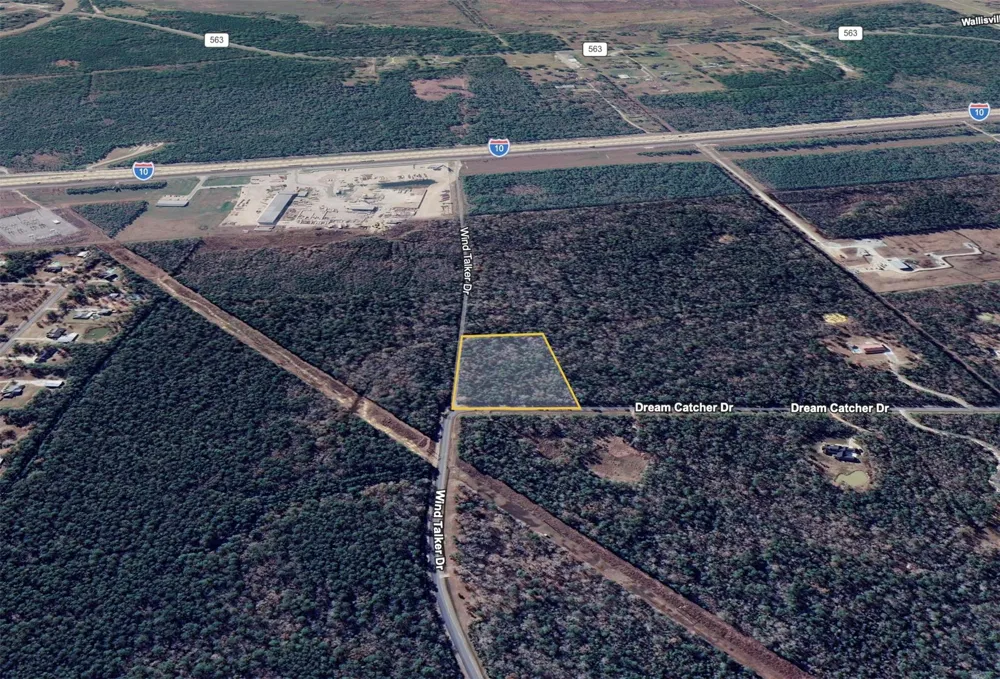 Dream Catcher Dr Drive Wallisville, TX 77597