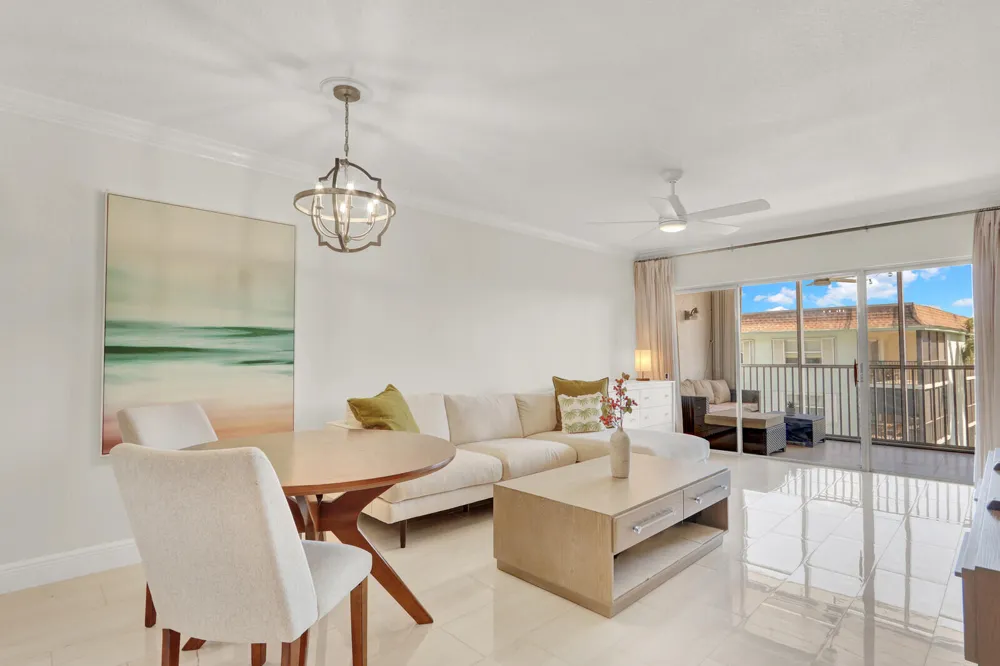 236 Castlewood Drive #305