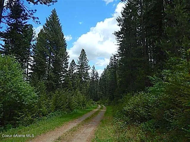 NKA HWY 95 Athol, ID 83801