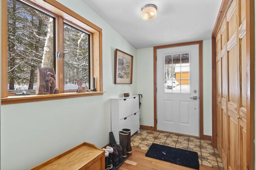 11641 Loon Lane Long Lake Township, MI 49685