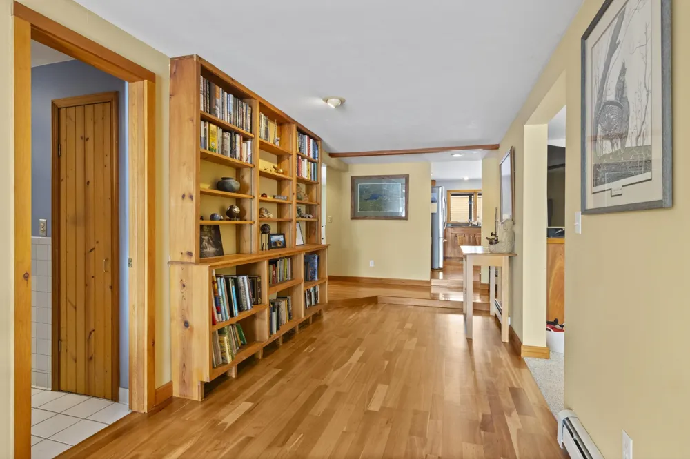 11641 Loon Lane Long Lake Township, MI 49685