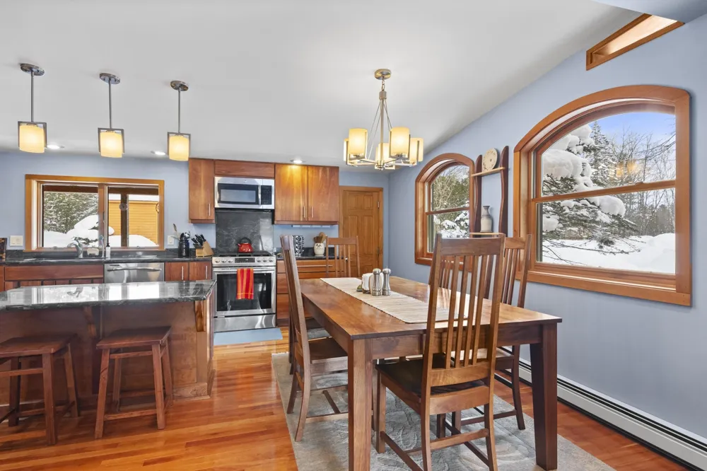 11641 Loon Lane Long Lake Township, MI 49685
