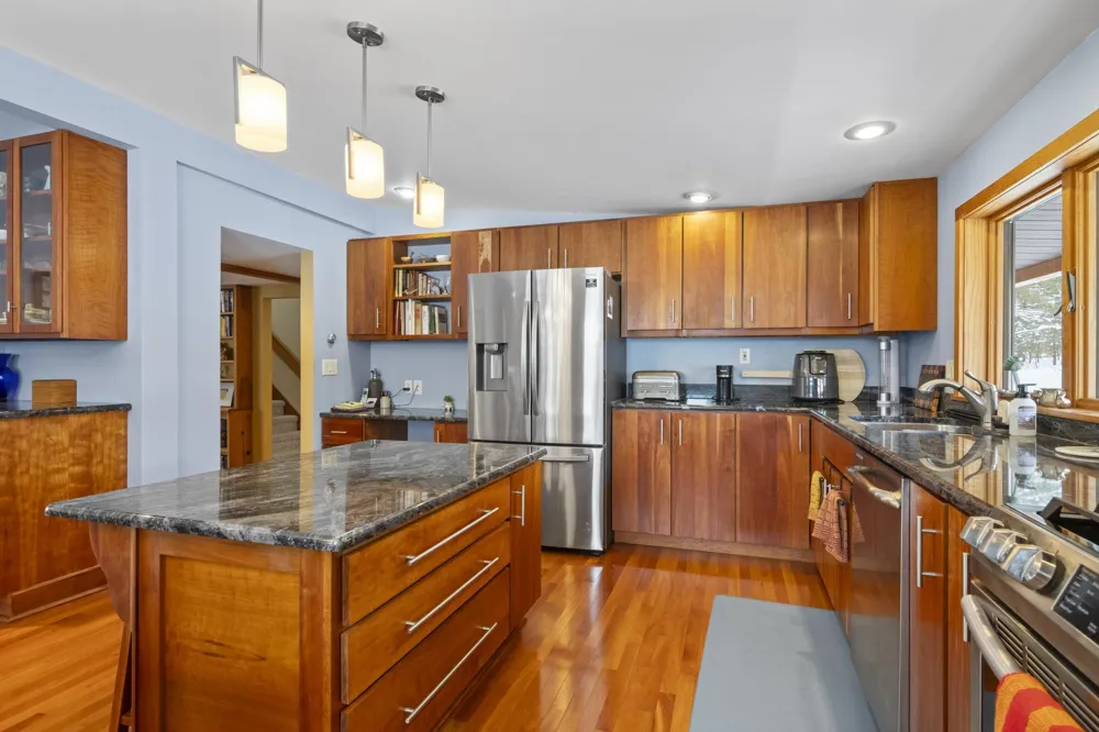 11641 Loon Lane Long Lake Township, MI 49685