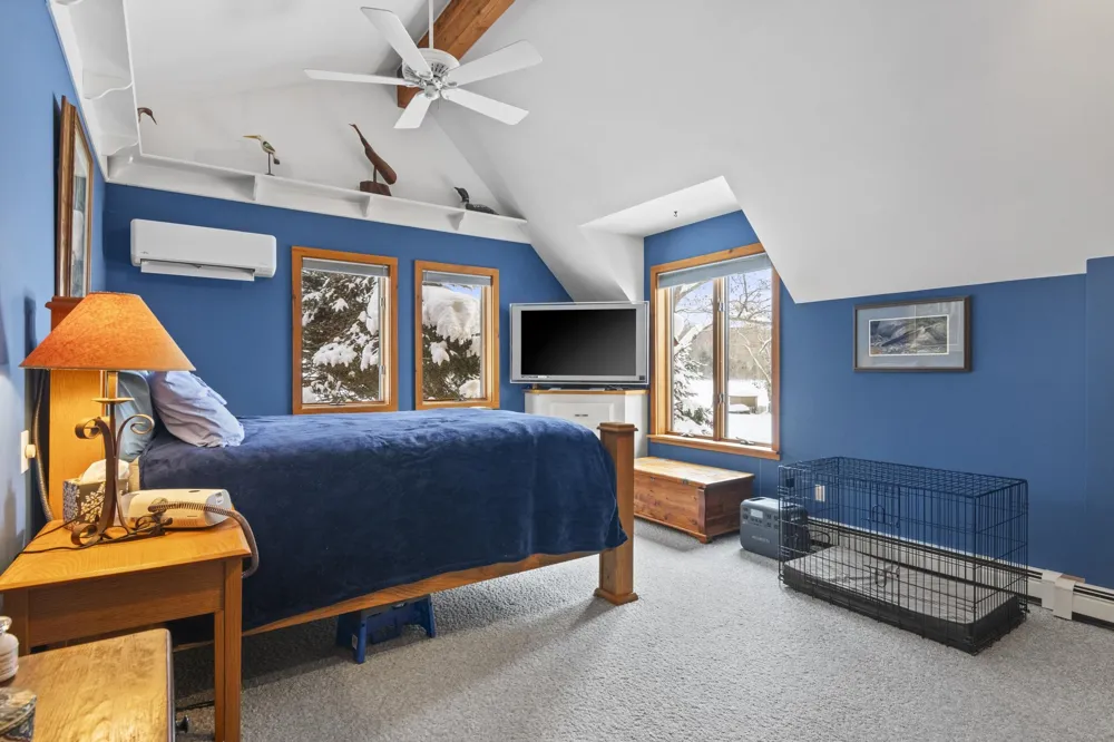11641 Loon Lane Long Lake Township, MI 49685