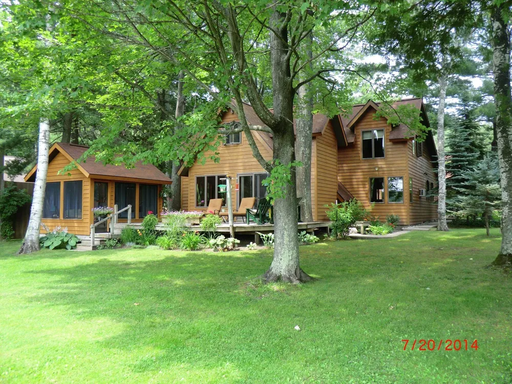 11641 Loon Lane Long Lake Township, MI 49685