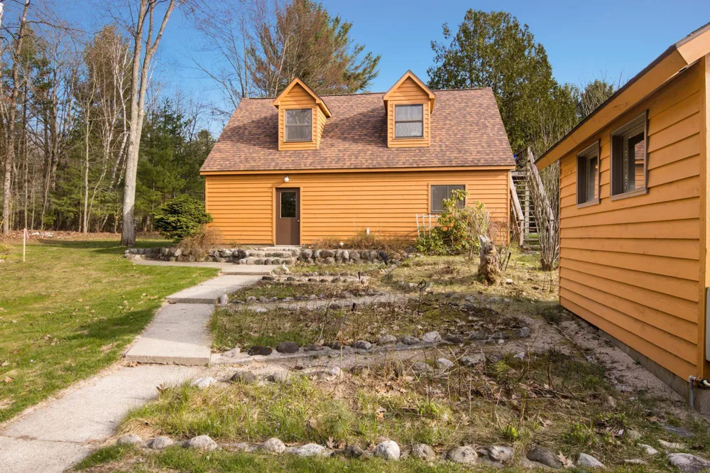 11641 Loon Lane Long Lake Township, MI 49685