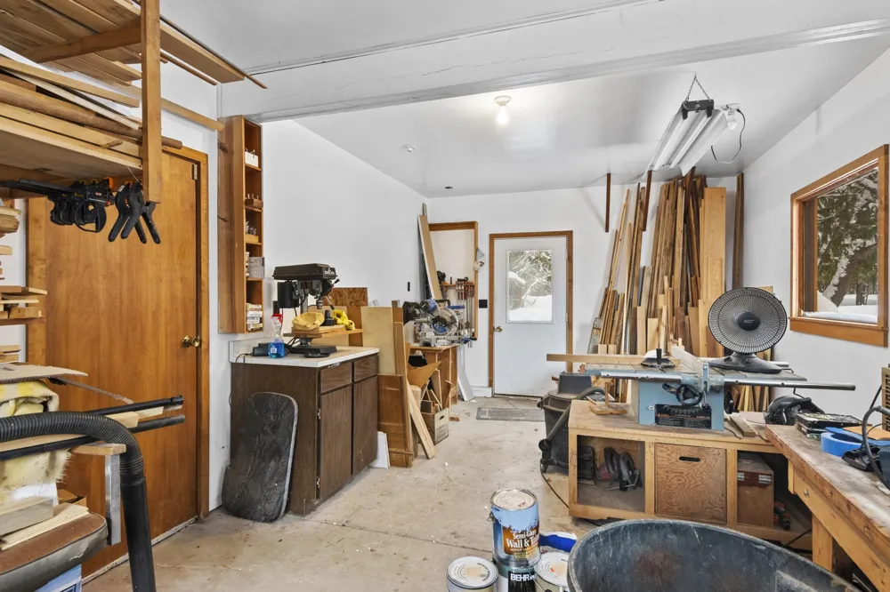 11641 Loon Lane Long Lake Township, MI 49685