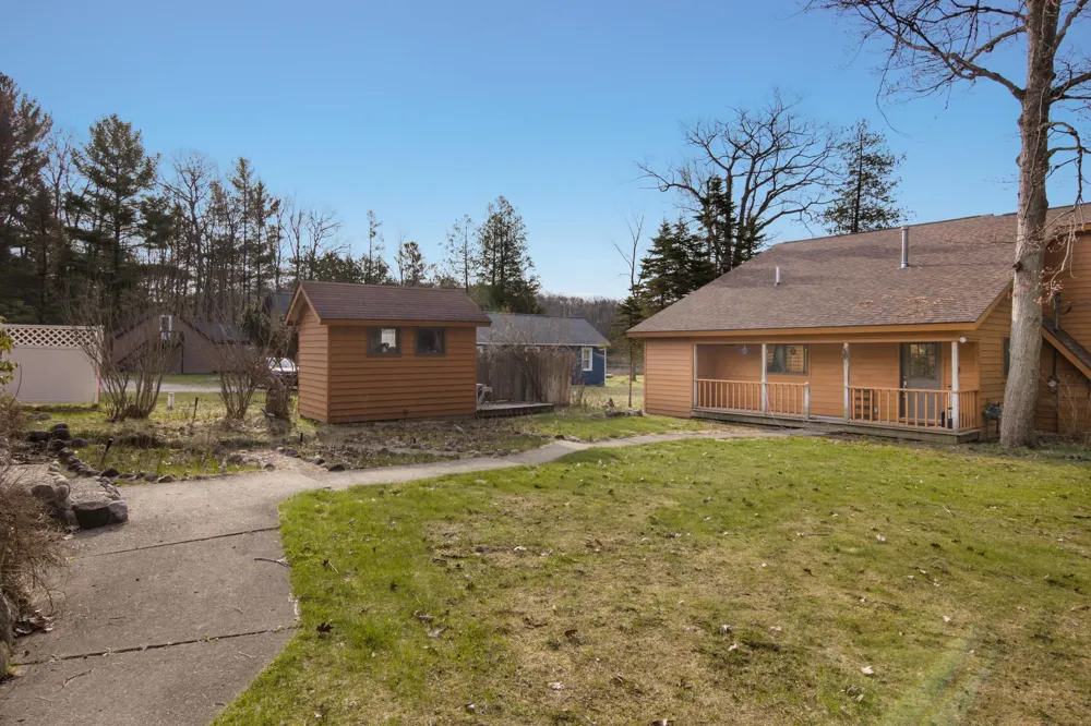 11641 Loon Lane Long Lake Township, MI 49685