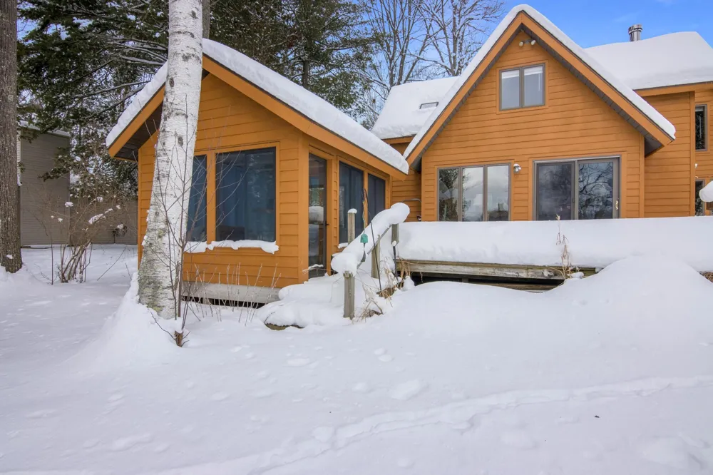 11641 Loon Lane Long Lake Township, MI 49685