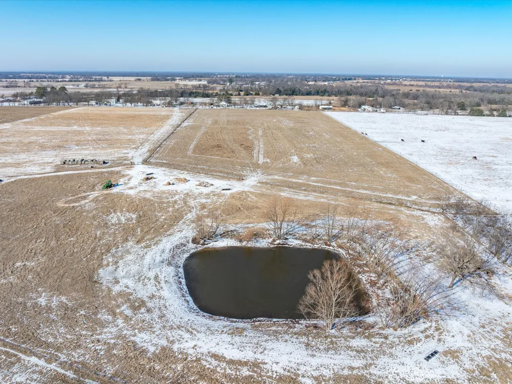 R's County Road 4330 Point, TX 75472