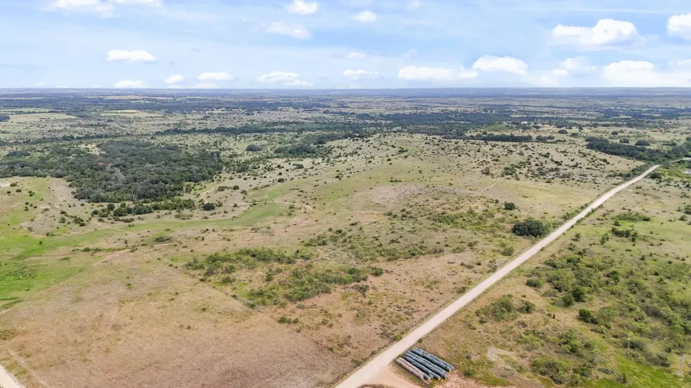 CR 620 Hamilton, TX 76531