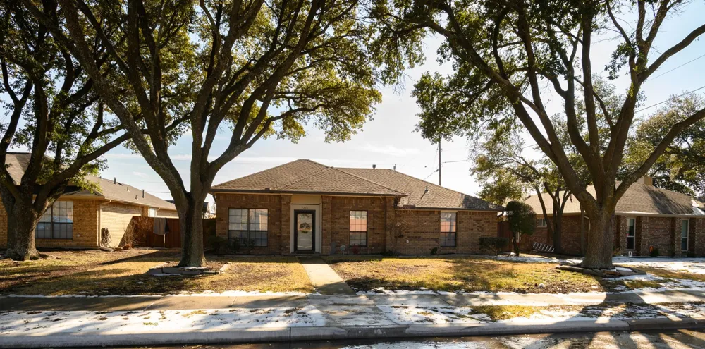 2209 Tangleridge Lane