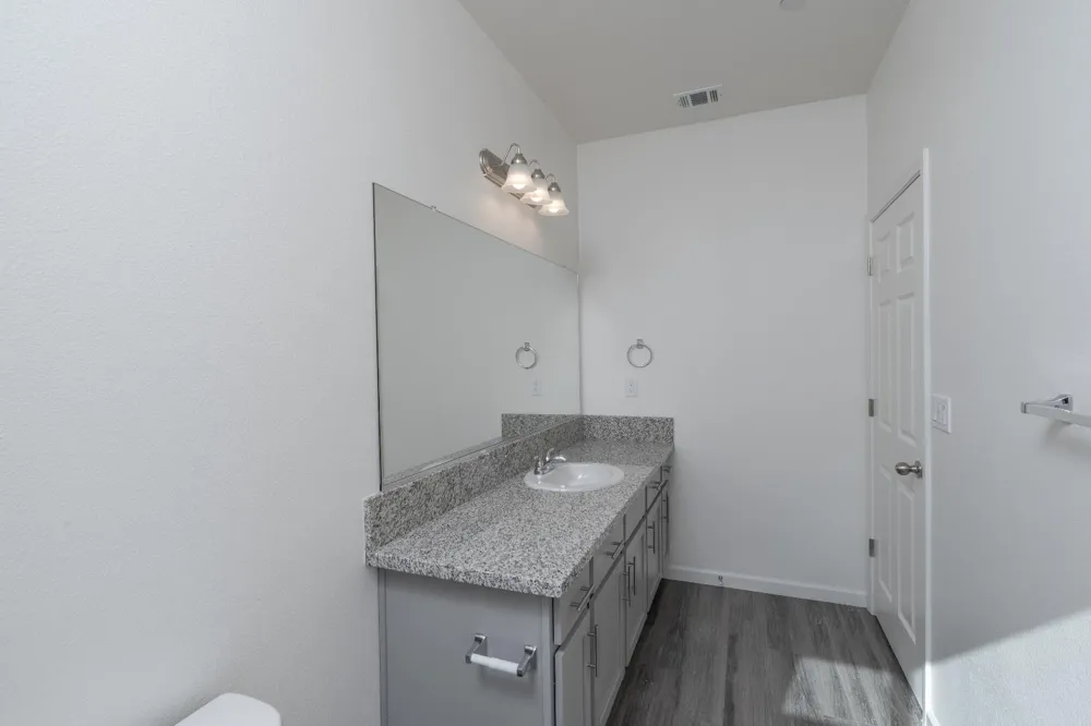 1212 E Orange Street Avenal, CA 93204