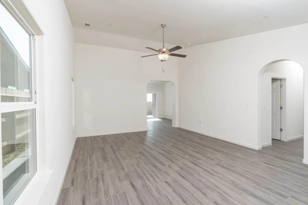 1212 E Orange Street Avenal, CA 93204