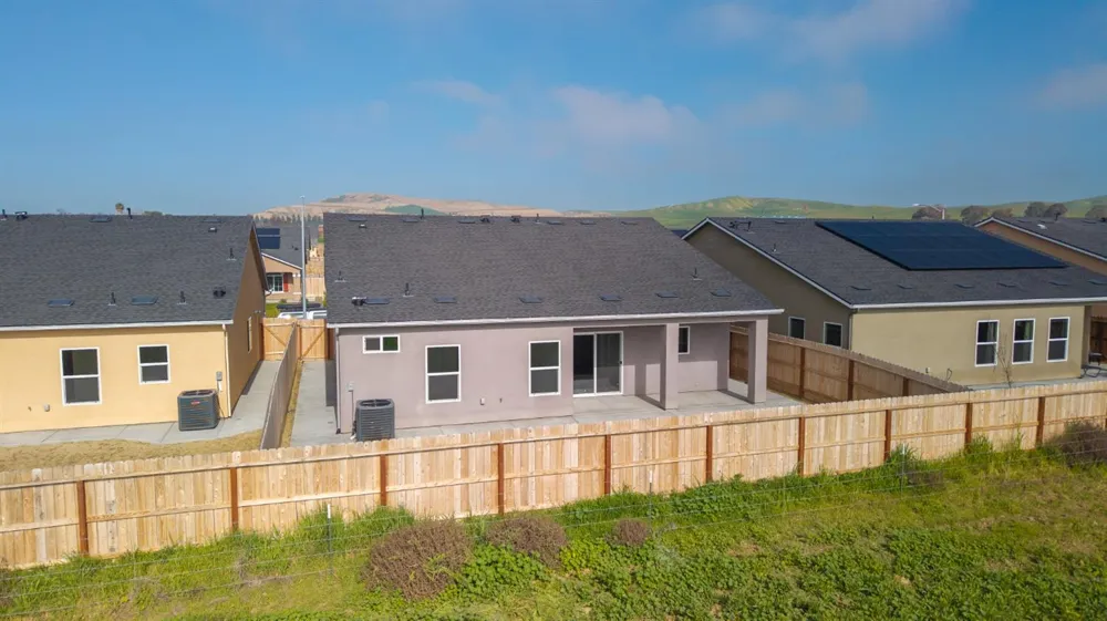 1212 E Orange Street Avenal, CA 93204