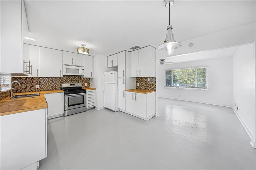 3705 Tower View Court