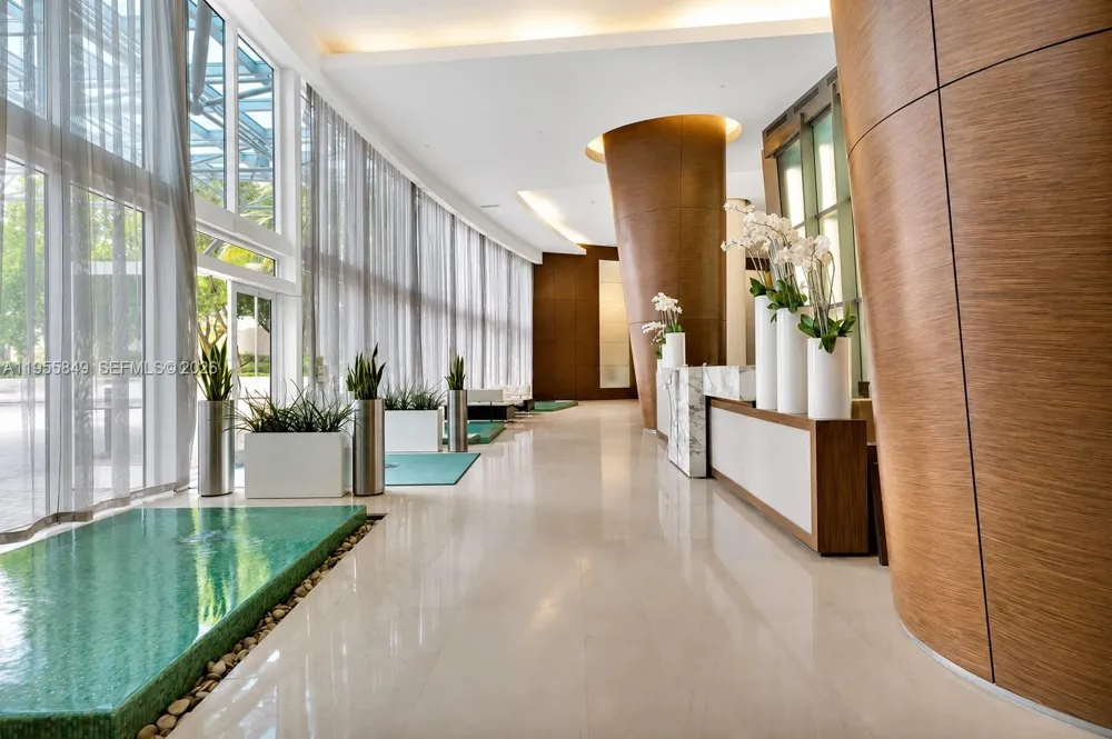 18201 Collins Ave #1507 Sunny Isles Beach, FL 33160