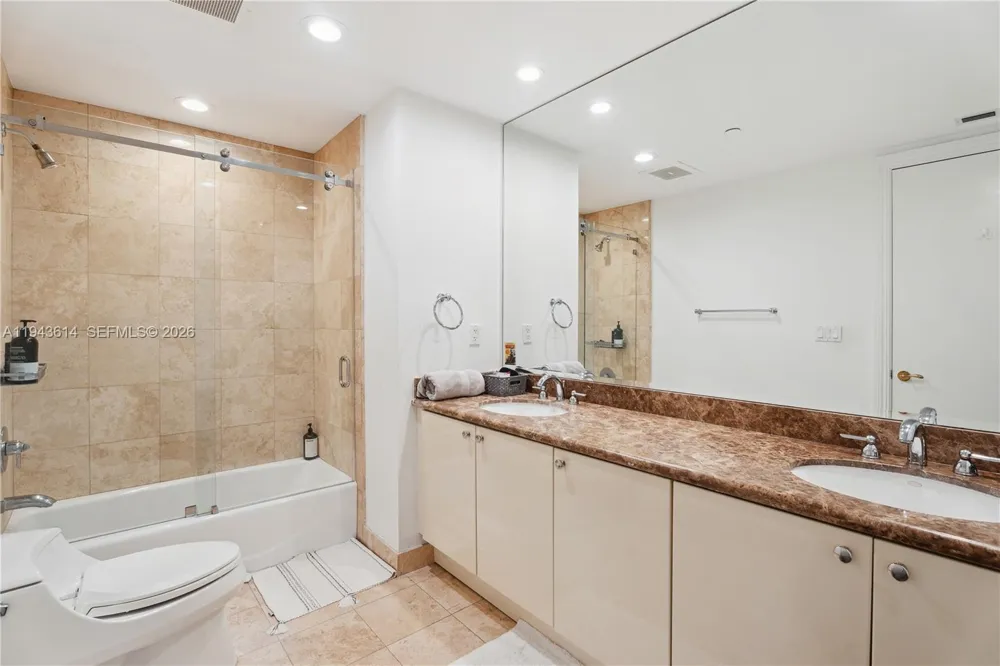 10225 Collins Ave #904 Bal Harbour, FL 33154