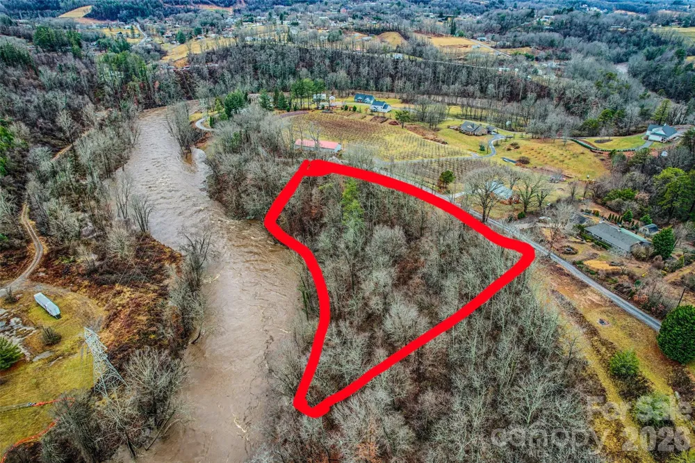 415 Pigeon Ford Road Canton, NC 28716
