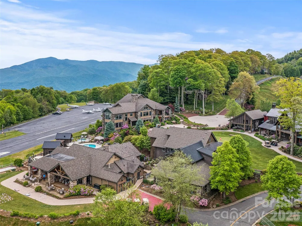 Lot 4 Heritage Ridge Loop Burnsville, NC 28714