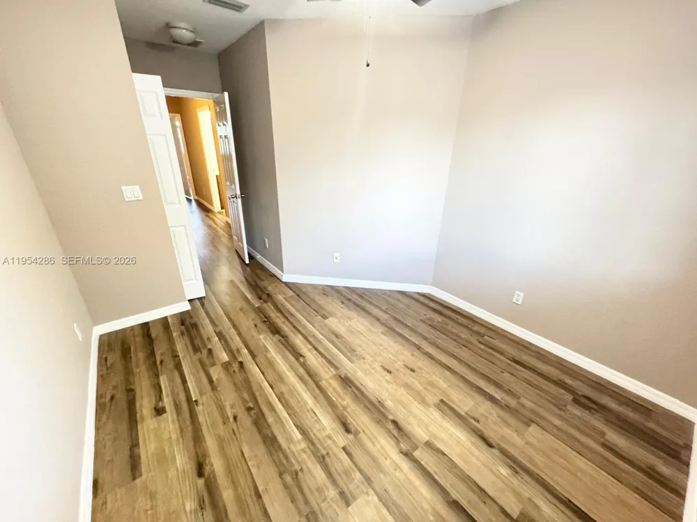 3622 Oleander Ter Riviera Beach, FL 33404