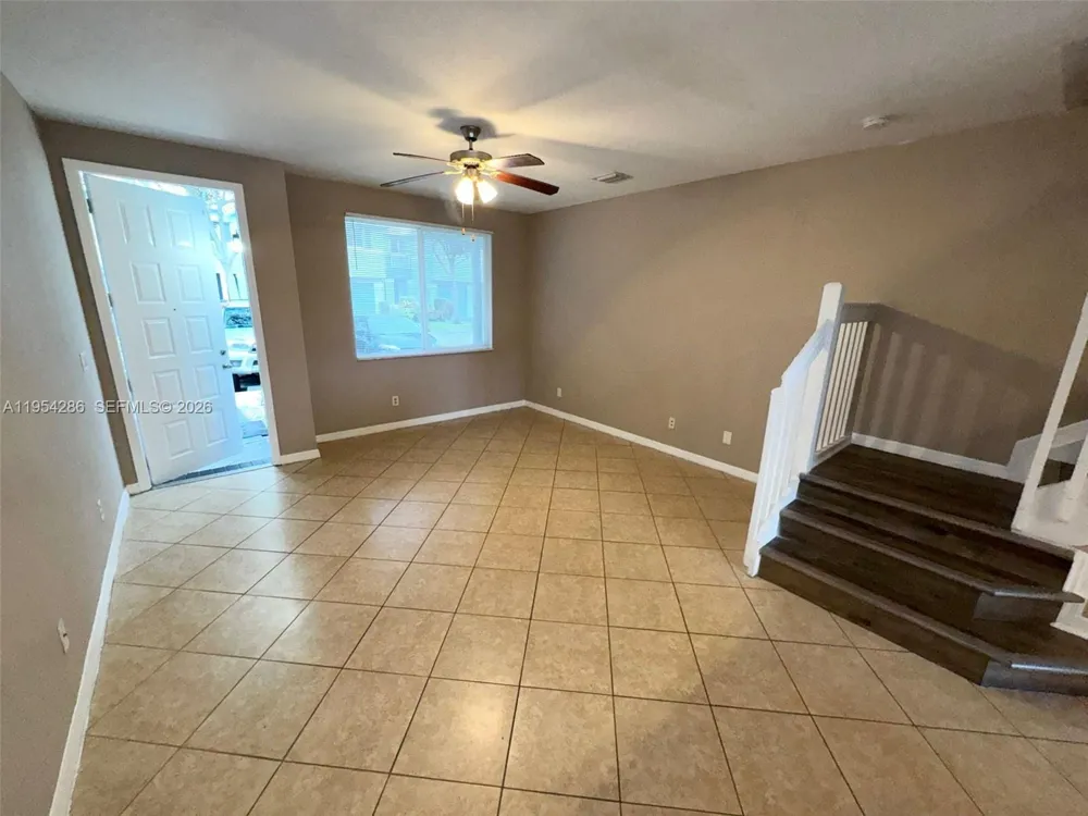 3622 Oleander Ter Riviera Beach, FL 33404