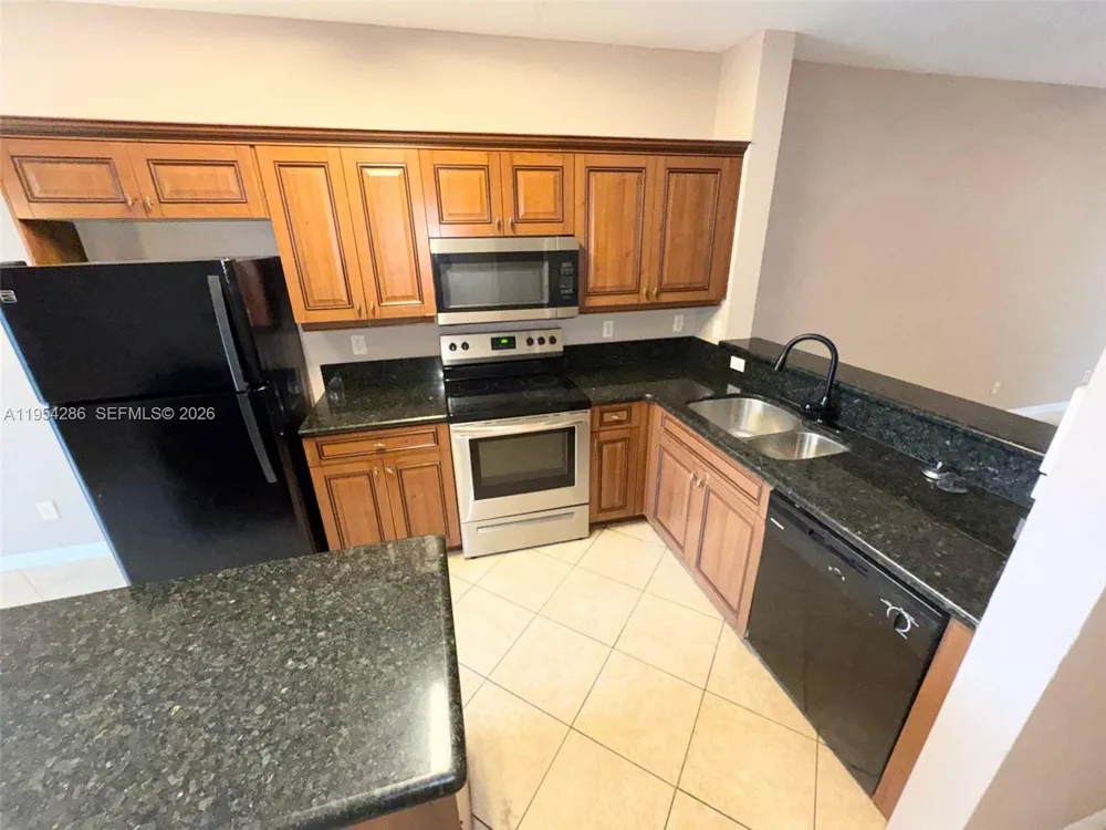 3622 Oleander Ter Riviera Beach, FL 33404