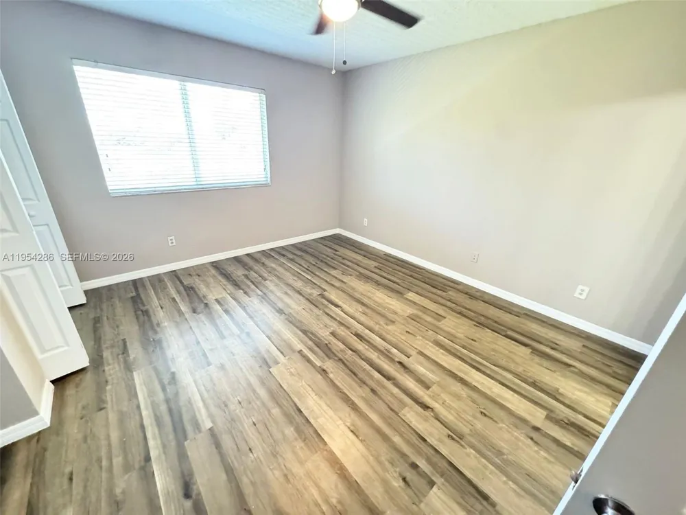 3622 Oleander Ter Riviera Beach, FL 33404