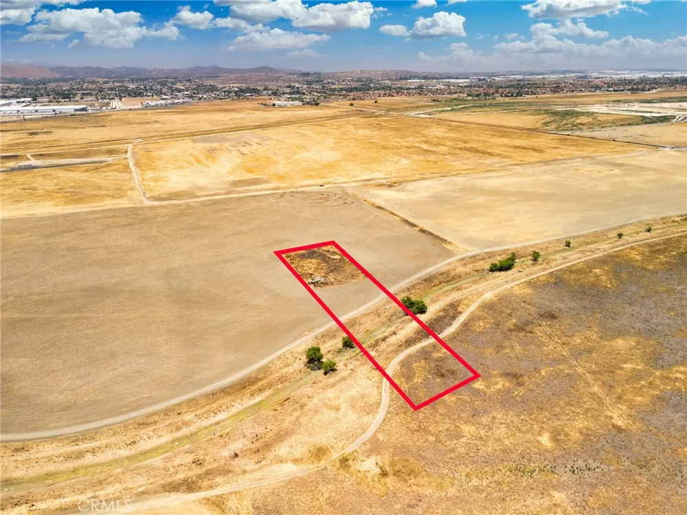 27200 San Jacinto Perris, CA 92571