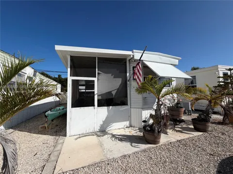 1361 Overseas Hwy G13