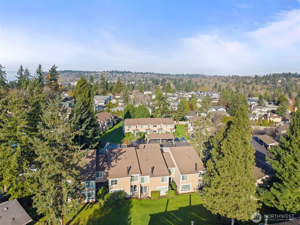 1215 S 237th Lane #1308 Des Moines, WA 98198
