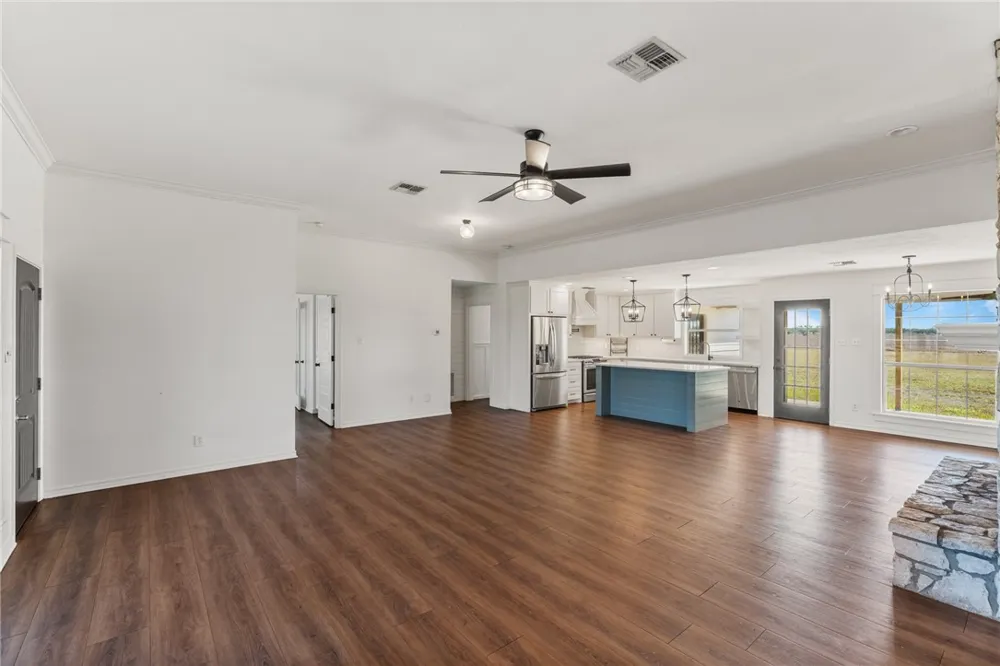 5418 County Road 101 Robstown, TX 78380