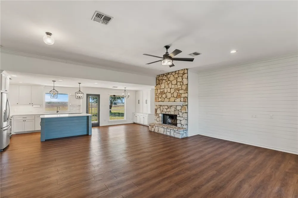5418 County Road 101 Robstown, TX 78380