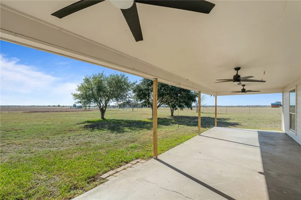 5418 County Road 101 Robstown, TX 78380