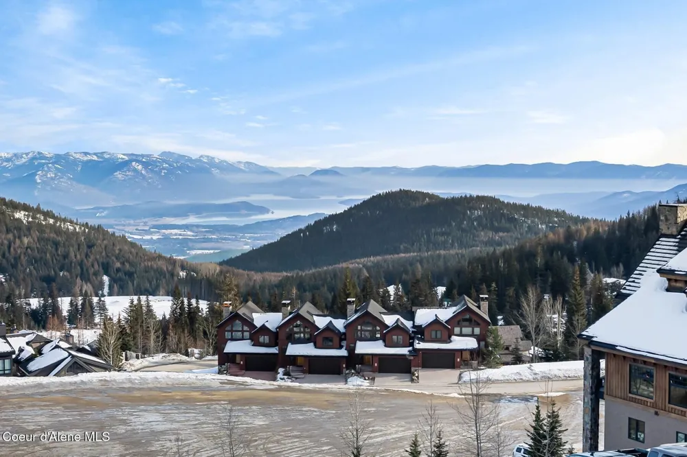 124 Village Lane ##108 Sandpoint, ID 83864