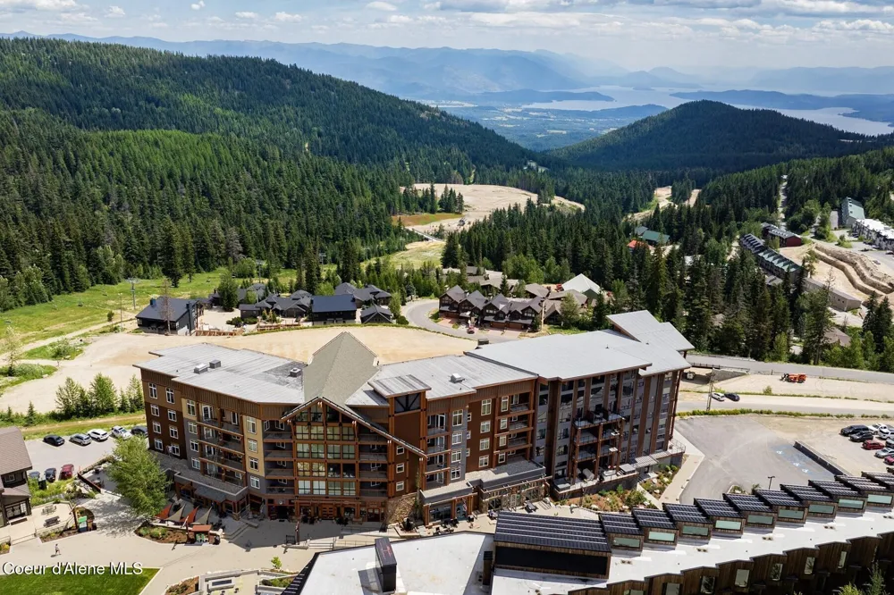 124 Village Lane ##108 Sandpoint, ID 83864