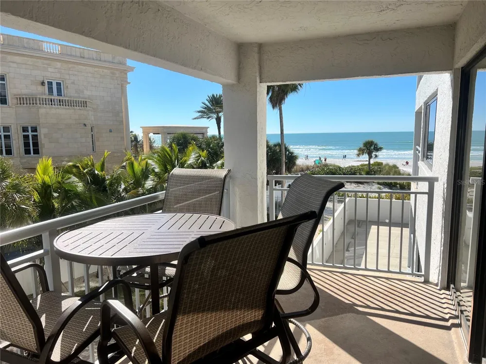 1001 POINT OF ROCKS ROAD #309 Sarasota, FL 34242