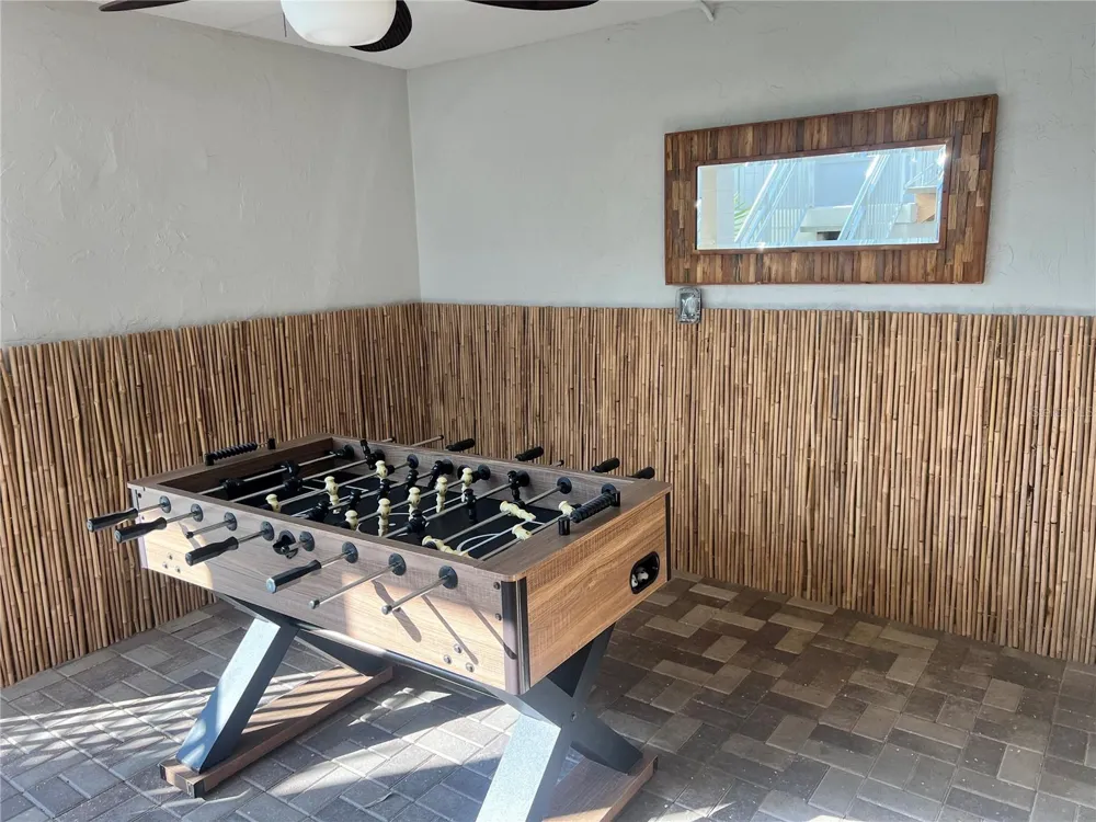 1001 POINT OF ROCKS ROAD #309 Sarasota, FL 34242