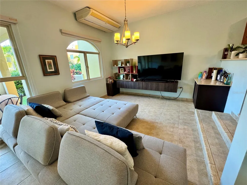 90 CANDELERO DRIVE #120 Humacao, PR 00791