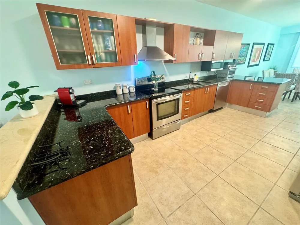 90 CANDELERO DRIVE #120 Humacao, PR 00791