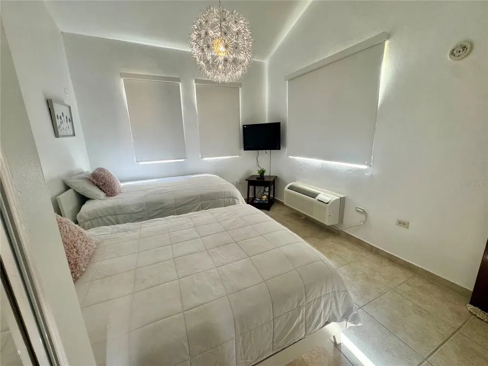 90 CANDELERO DRIVE #120 Humacao, PR 00791