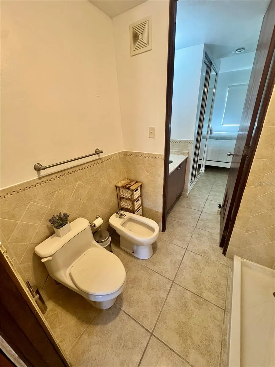 90 CANDELERO DRIVE #120 Humacao, PR 00791