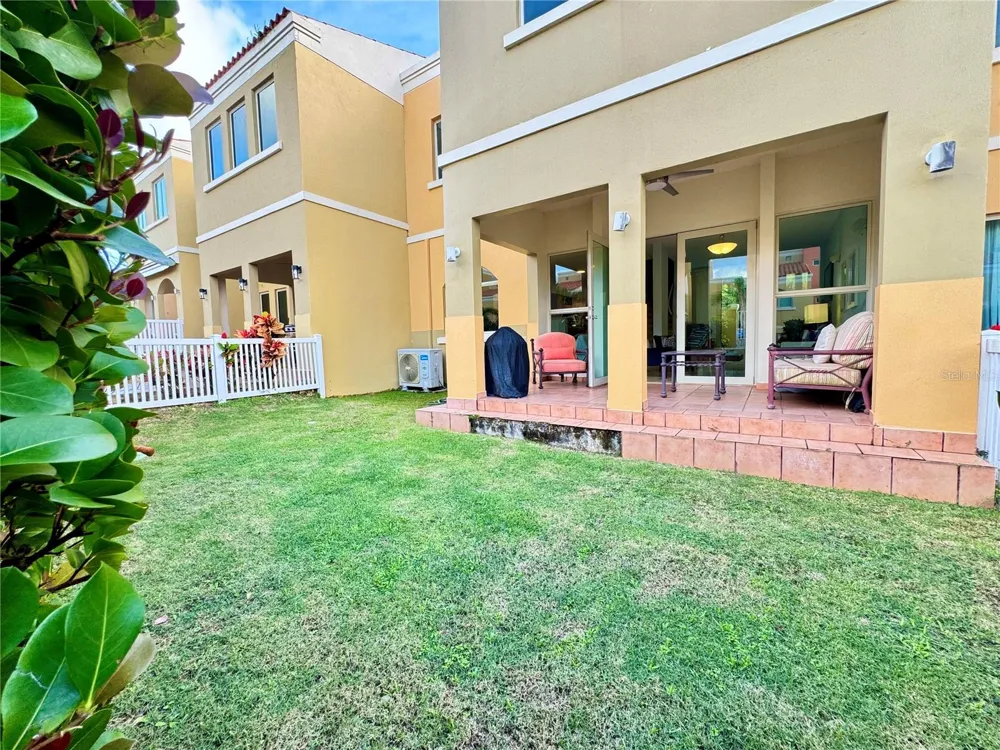 90 CANDELERO DRIVE #120 Humacao, PR 00791