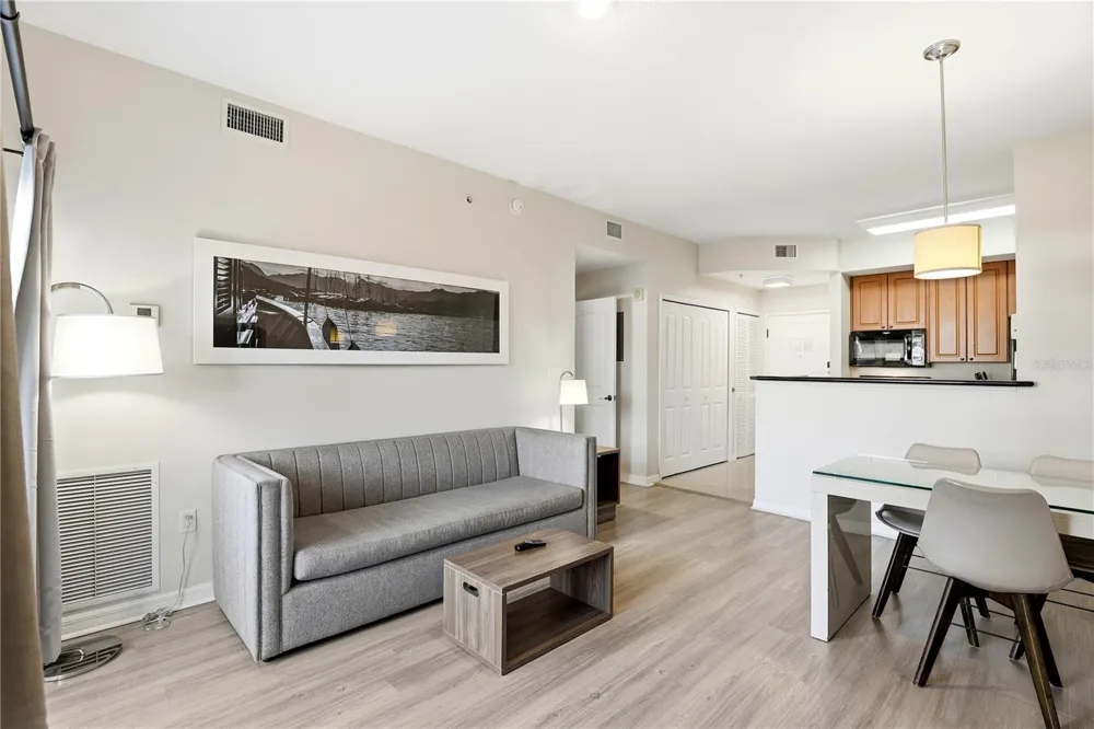 7395 UNIVERSAL BOULEVARD #104 Orlando, FL 32819