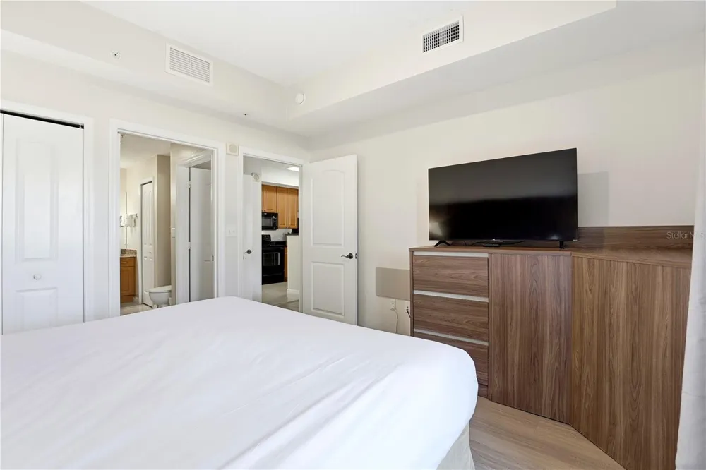 7395 UNIVERSAL BOULEVARD #104 Orlando, FL 32819