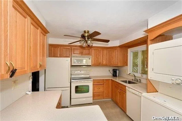 62 Murdock Street South Huntington, NY 11746